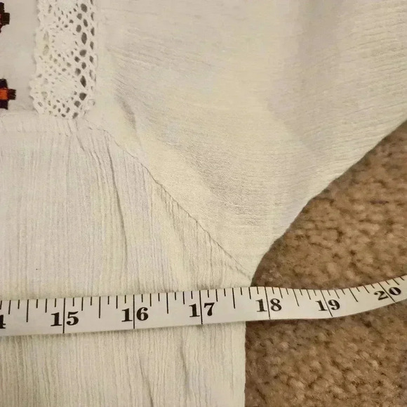 Lucky Brand White Dress With Embroidered Colorful Flowers Half Sleeve Size M - Picture 5 of 6